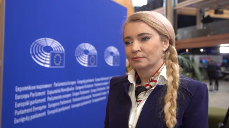 Unia Europejska Wzmacnia Bezpieczeństwo: Nowa Strategia Obronna i Niższa Zależność od Zewnętrznych Dostaw