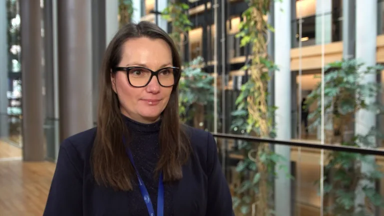 Równouprawnienie płci w UE: Przemoc wobec kobiet, luka płacowa i nowe dyrektywy dla równości w pracy
