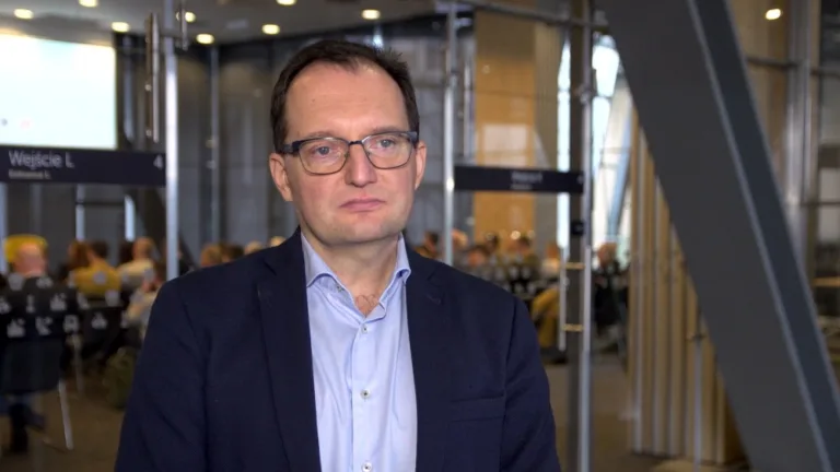 Bezpieczna koordynacja lotów: System PAŻP i CBK PAN dla dronów i statków powietrznych w Polsce