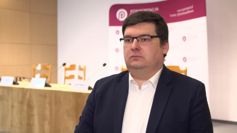 Agresja wobec duchownych w Polsce: Alarmujące wyniki badania ISKK