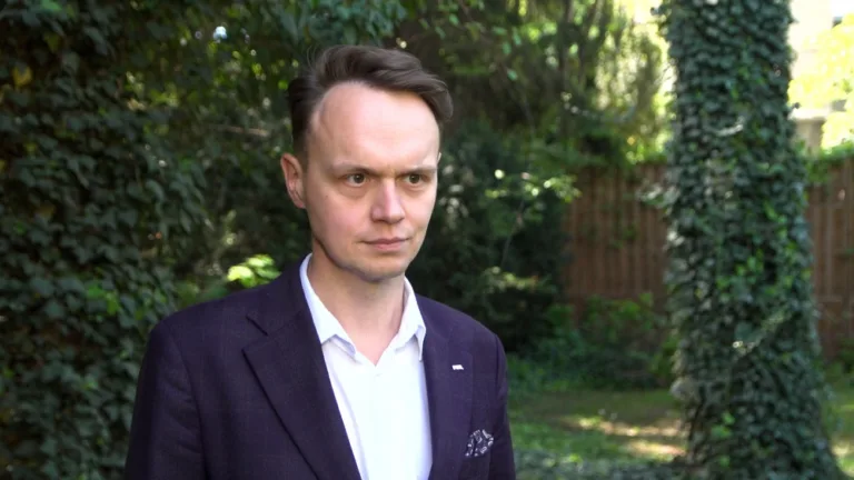 Własność państwowa w Polsce: Negatywne skutki dla gospodarki i polityki