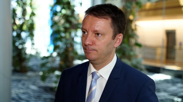 Przedłużenie Instrumentu na rzecz Odbudowy i Zwiększania Odporności: Kluczowe wsparcie dla Polski i UE do 2027 roku