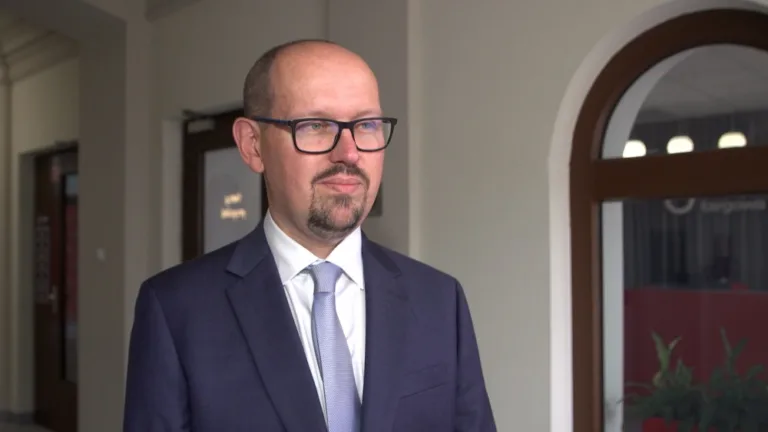 System Kaucyjny w Polsce 2025: Co Musisz Wiedzieć o Kaucjach i Podatkach
