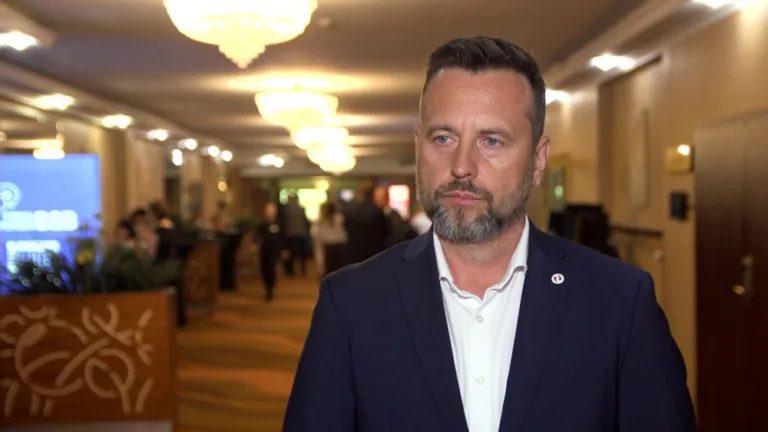 Wyzwania branży recyklingu w Polsce: Opóźnienia w implementacji regulacji UE