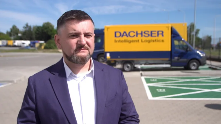 Elektryczne dostawy DACHSER w Warszawie: Zrównoważony transport dla czystszego powietrza