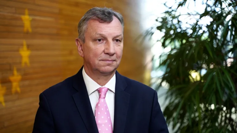 Polska Prezydencja w Unii Europejskiej: Kluczowe Osiągnięcia w Zakresie Bezpieczeństwa i Przemysłu