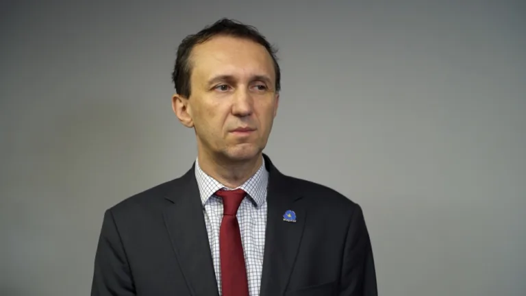 Obniżki stóp procentowych w Polsce w 2023 roku: co oznaczają dla kredytobiorców?