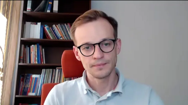 Edukacja obywatelska w polskich szkołach ponadpodstawowych: Nowy przedmiot od września 2025