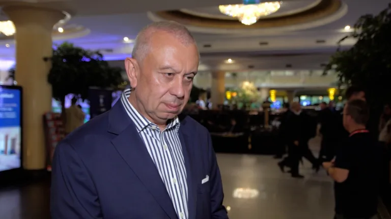 „Nowy system kaucyjny w Polsce: wyzwania i korzyści dla recyklingu od 1 października”