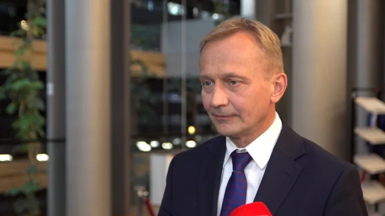 Polska otrzyma 43,7 mld euro na projekty obronne z budżetu UE – Szczegóły decyzji Komisji Europejskiej