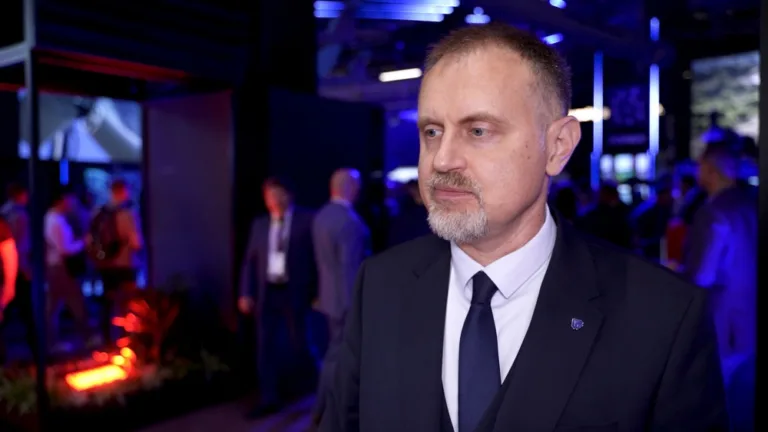 Bezzałogowe systemy powietrzne w obronie: Kluczowe innowacje polskiego przemysłu obronnego